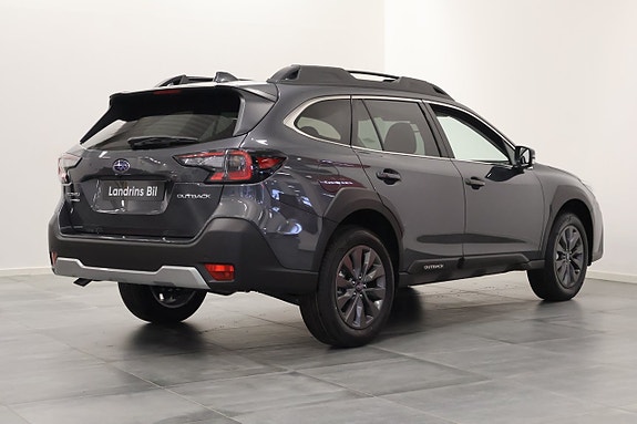 Subaru Outback 3 of 16