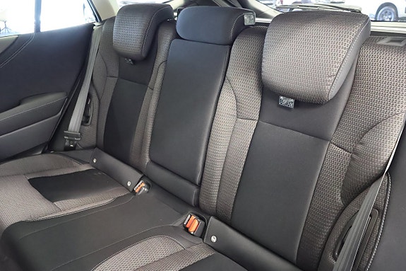 Subaru Outback 11 of 16