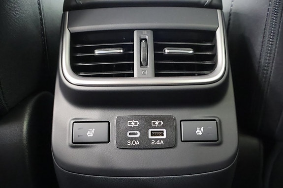 Subaru Outback 12 of 16