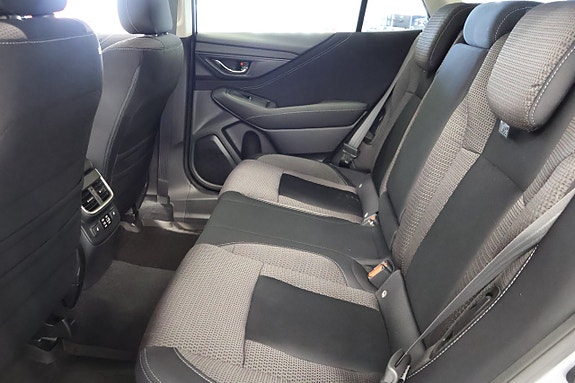 Subaru Outback 10 of 16