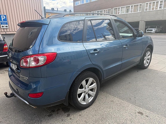 Hyundai Santa Fe 5 of 6