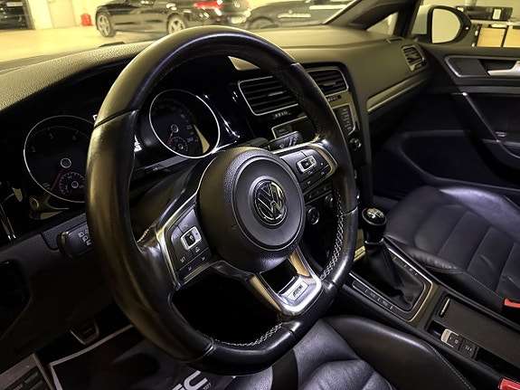 Volkswagen Golf I 12 of 26