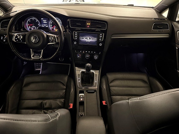 Volkswagen Golf I 6 of 26