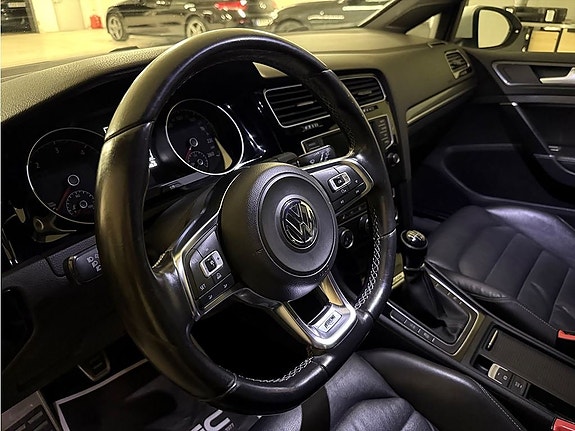Volkswagen Golf I 12 of 26