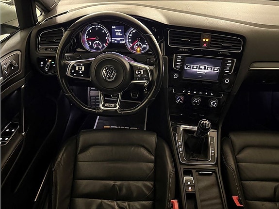 Volkswagen Golf I 8 of 26