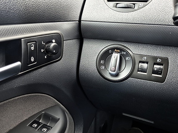 Volkswagen Caddy 11 of 23