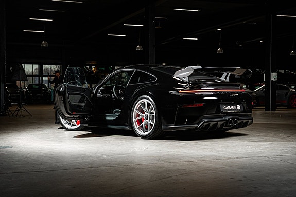 Porsche 992 8 of 30