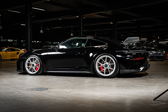 Porsche 992 3 of 5
