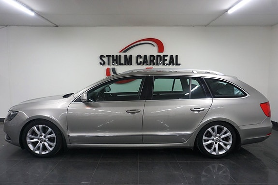 Skoda Superb 3 of 5