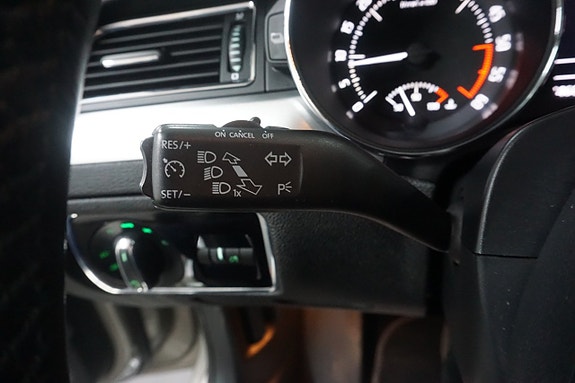 Skoda Superb 18 of 21
