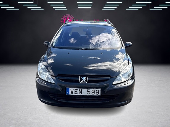 Peugeot 307 2 of 5