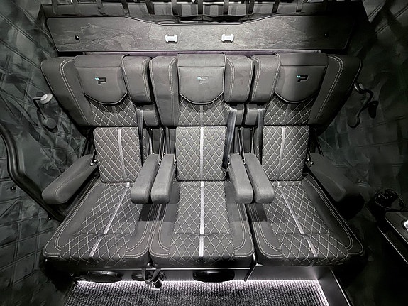 Mercedes-Benz Sprinter 319 5 of 5