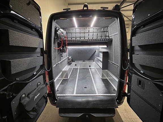 Mercedes-Benz Sprinter 319 23 of 26