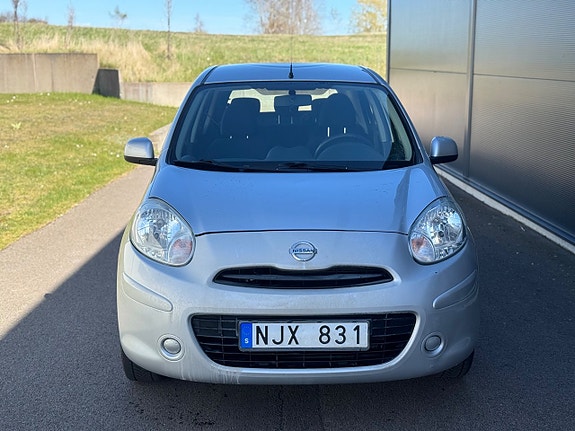 Nissan Micra 2 of 5