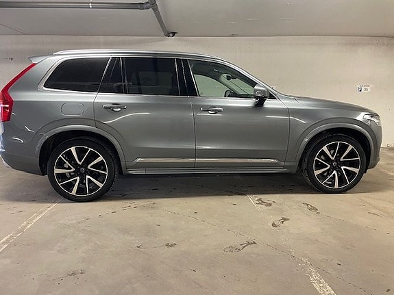 Volvo XC90 6 of 28