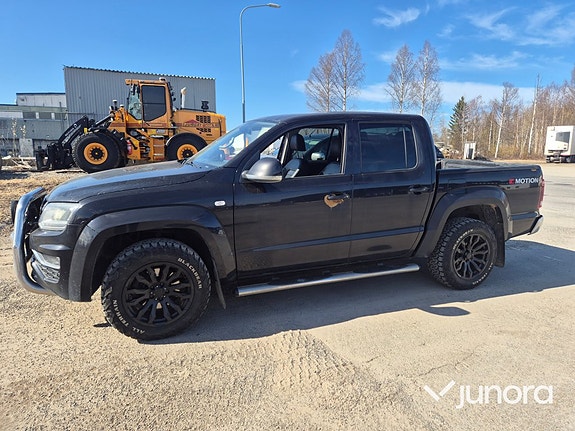 Volkswagen Amarok 16 of 28