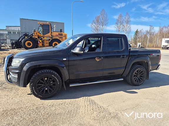 Volkswagen Amarok 3 of 28