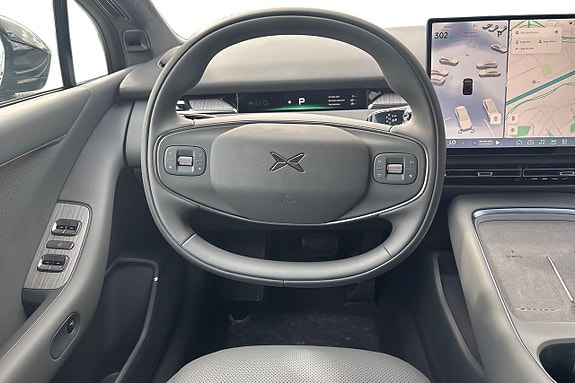 XPeng P7+ 11 of 26
