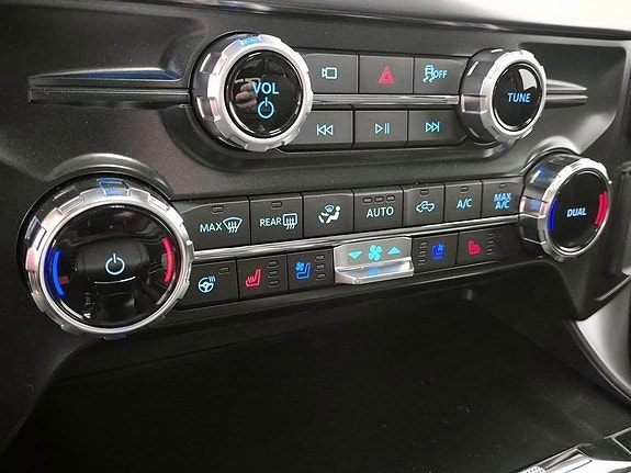Ford F-150 16 of 18