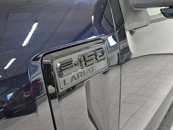 Ford F-150 7 of 18