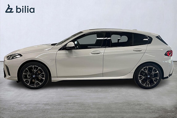 BMW 120 3 of 18