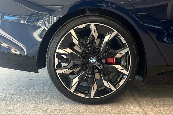 BMW 530e 14 of 19