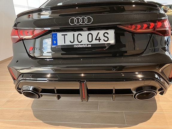 Audi RS3 4 of 5