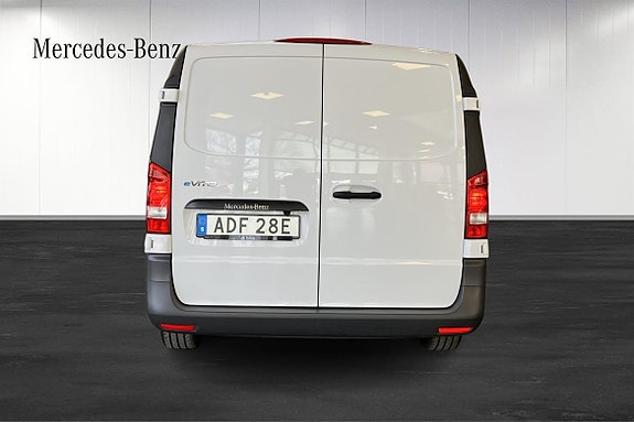 Mercedes-Benz eVito Tourer 5 of 5