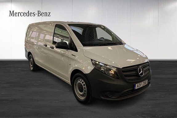 Mercedes-Benz eVito Tourer 3 of 5