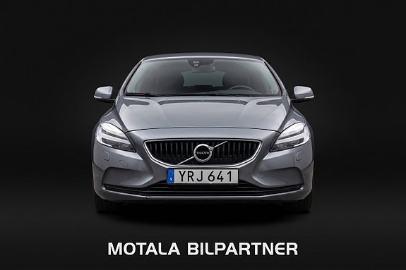 Volvo V40 4 of 5