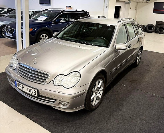 Mercedes-Benz C180 5 of 5