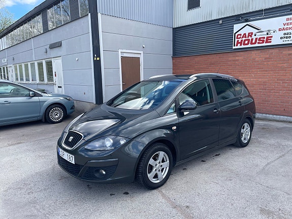 Seat Altea XL 3 of 5