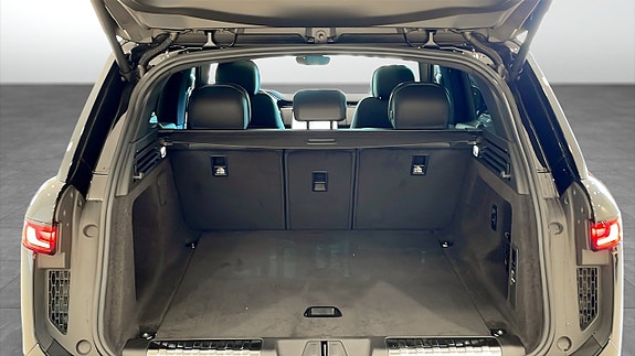 Land Rover Range Rover Sport 10 of 11