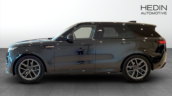 Land Rover Range Rover Sport 6 of 11