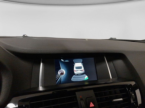 BMW X4 10 of 15
