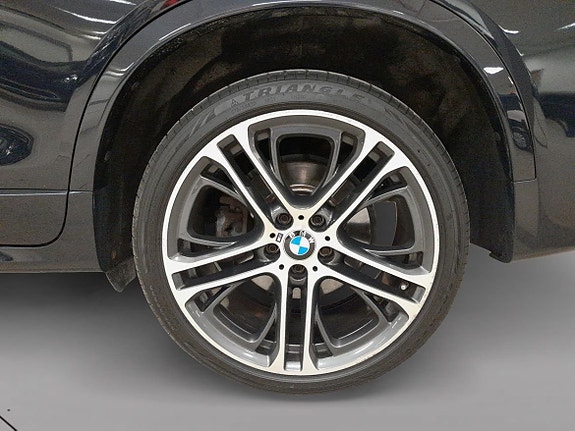 BMW X4 9 of 15