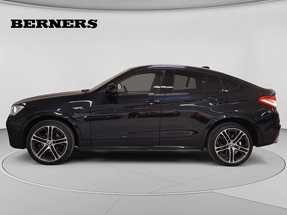 BMW X4 2 of 15