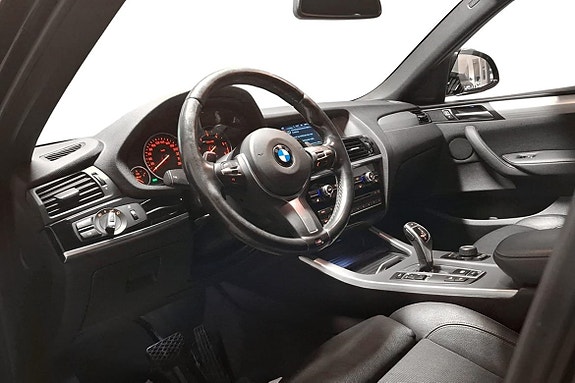 BMW X4 4 of 5