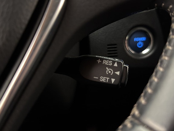 Toyota Auris 16 of 30