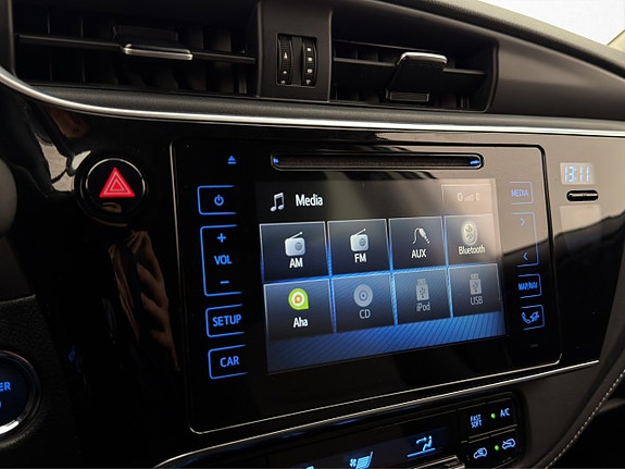 Toyota Auris 19 of 30