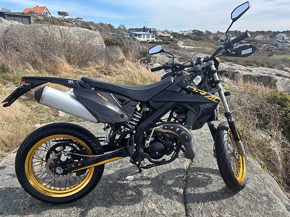 Rieju Drac SM RS Nightrider 3 of 6