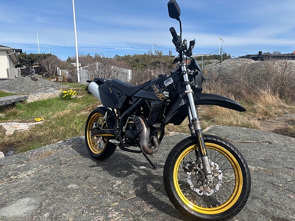 Rieju Drac SM RS Nightrider 2 of 6