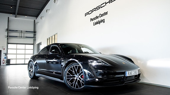 Porsche Taycan 4S