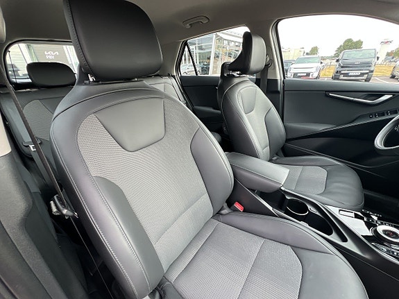 Kia Niro 17 of 19