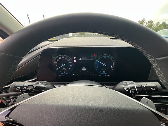 Kia Niro 10 of 19