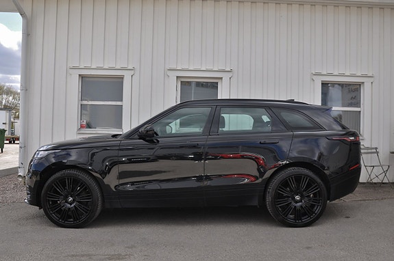Land Rover Range Rover Velar 3 of 13