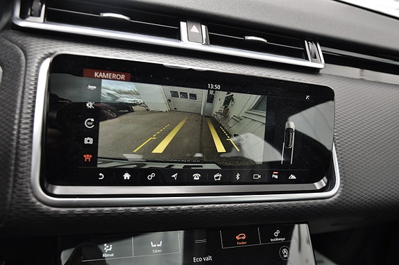 Land Rover Range Rover Velar 10 of 13