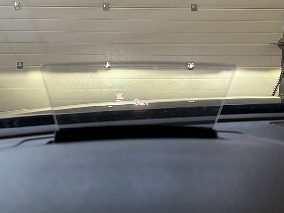 Volkswagen Passat 26 of 26