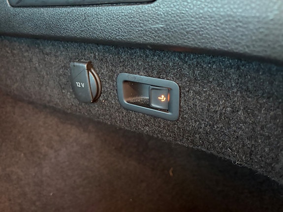 Volkswagen Passat 12 of 26