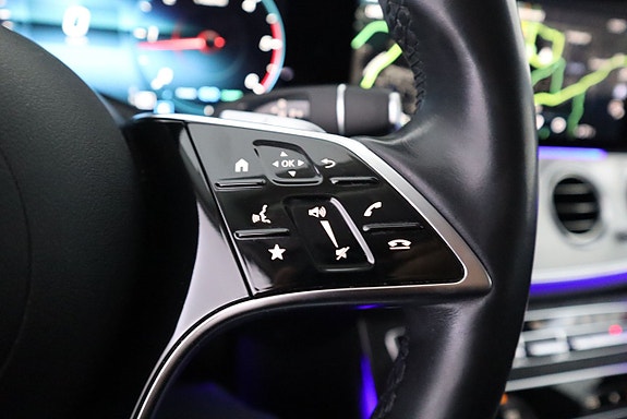 Mercedes-Benz E220 18 of 26